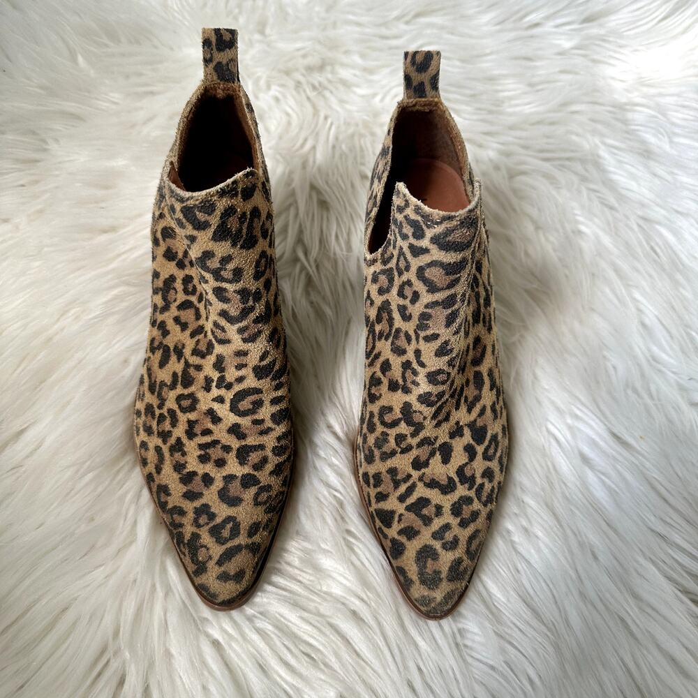 Lucky Brand Chelsea Cheetah Bootie Sz 5.5